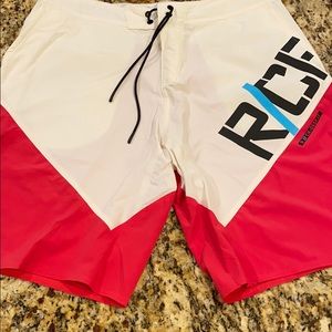 Reebok CrossFit board shorts size 34